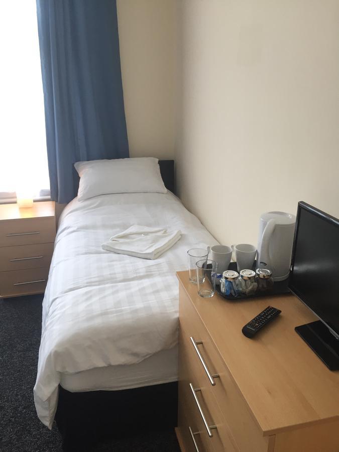 Southend Central Hotel - Close To Beach, City Centre, Train Station & Southend Airport Kültér fotó